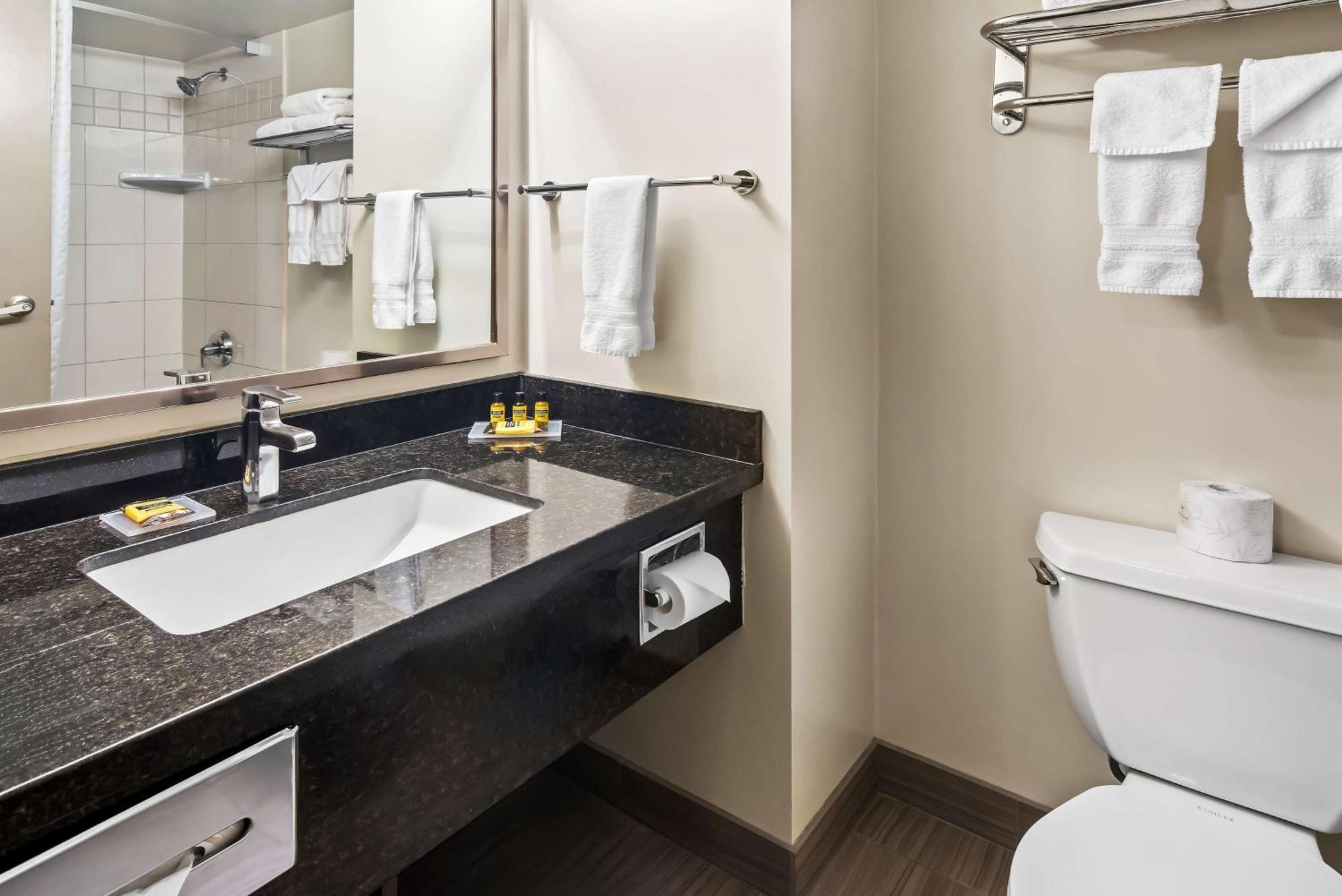 Best Western Plus Pitt Meadows Inn & Suites Luaran gambar